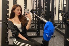 宣汉我是一名瑜伽锻练外加兼职模特(我是一名瑜伽锻练外加兼职模特小说)