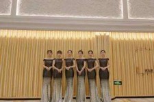 宣汉杭州模特礼节兼职群(杭州兼职商务模特经纪人微信)