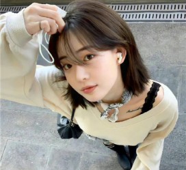 宣汉伴游女生云微微的资料