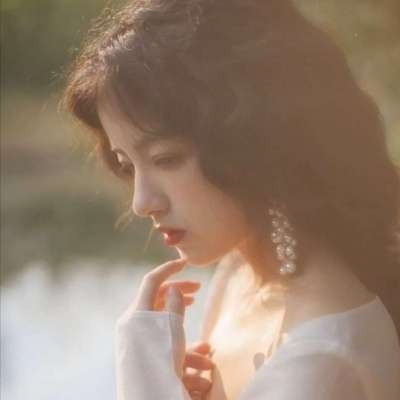 宣汉伴游女生雷花蕊的资料