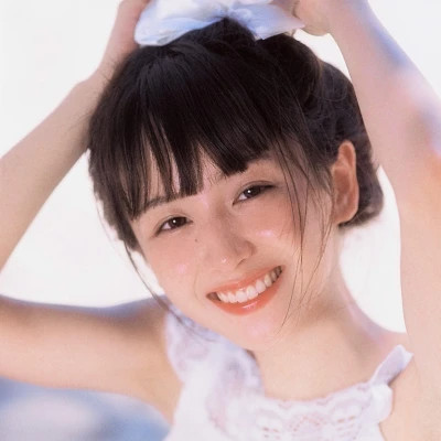 宣汉伴游女生唐未央的资料