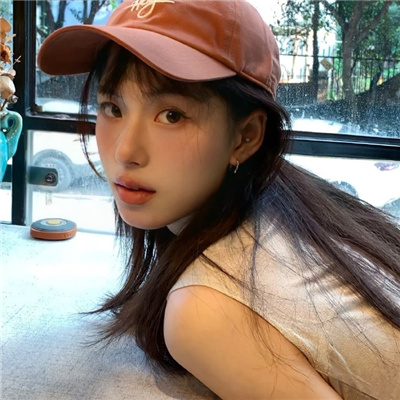 宣汉伴游女生杨梦研的资料