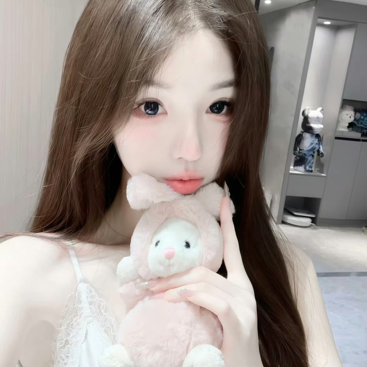 宣汉伴游女生朱珠的资料