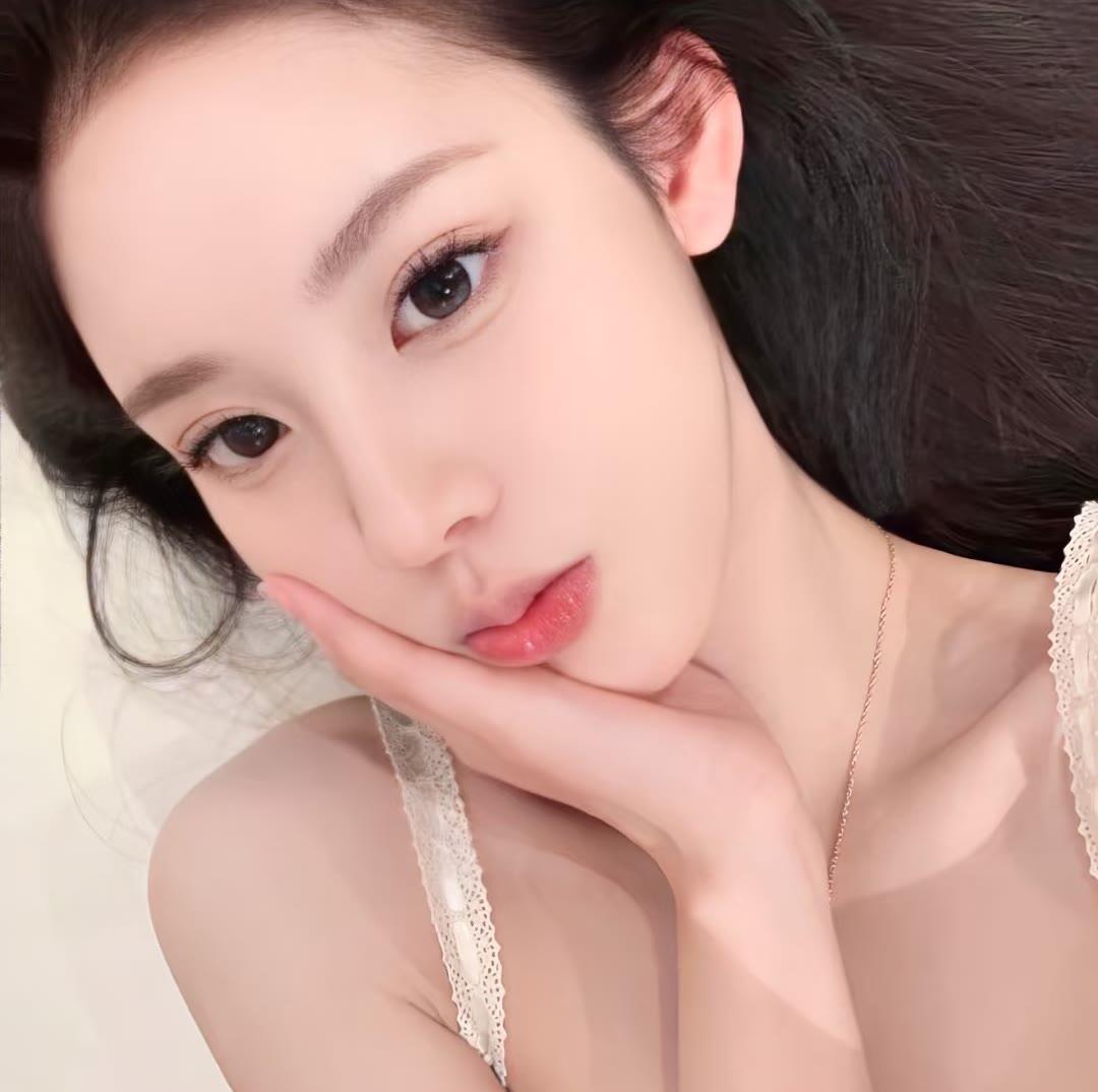 宣汉伴游女生佛白易的资料